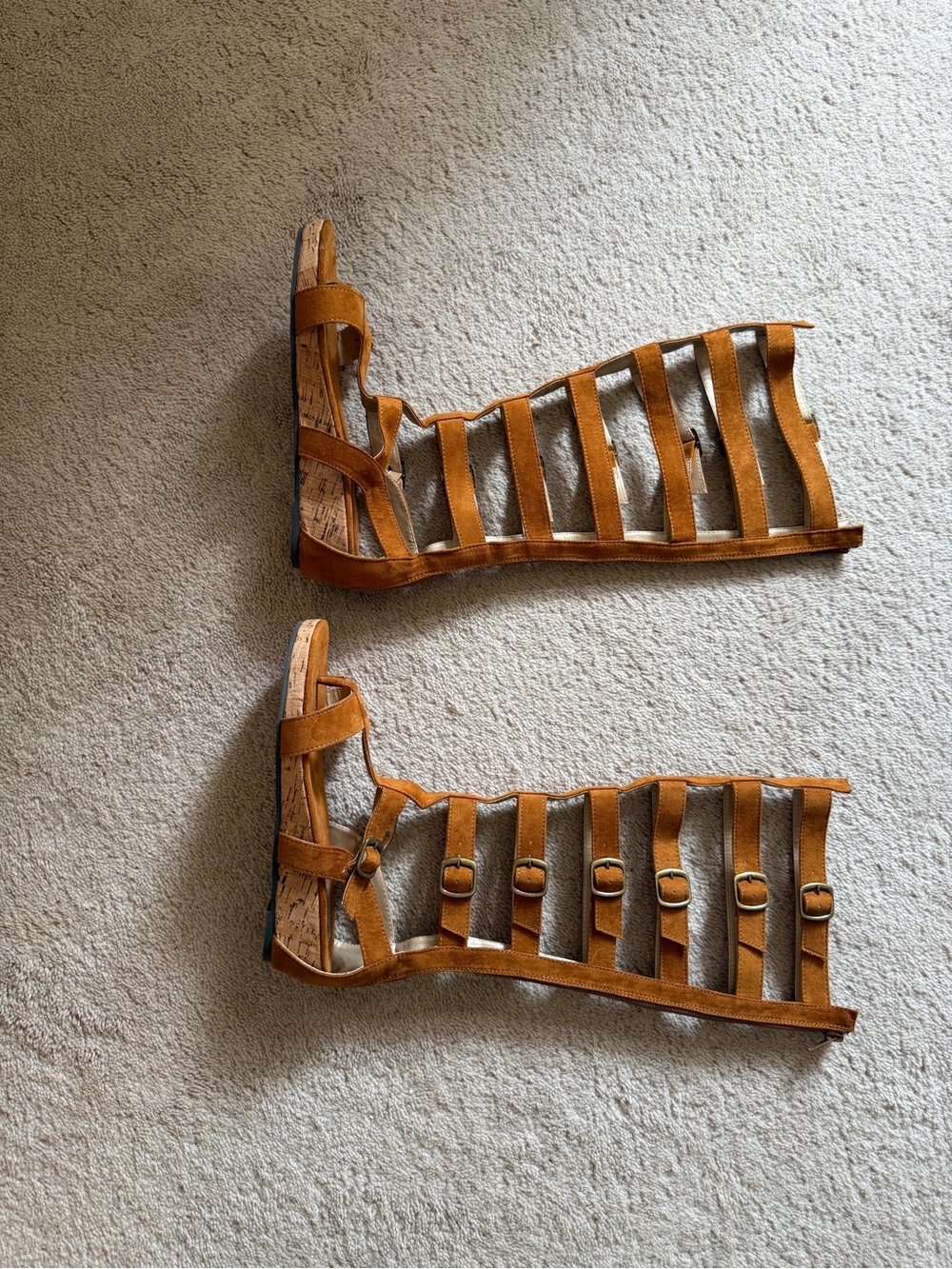 NWOT Joyfolie Gladiator Suede Shoes Size 6.5 - Picture 3 of 11